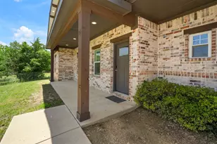 10718 Karen Sue Ct, Quinlan, TX 75474 - Photo 3