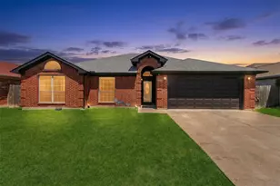 2106 Hickory Wood Trail, Arlington, TX 76018 - Photo 1
