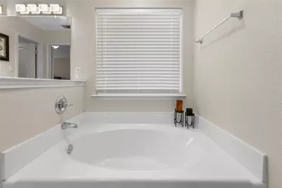 2106 Hickory Wood Trail, Arlington, TX 76018 - Photo 21