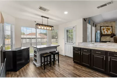 2106 Hickory Wood Trail, Arlington, TX 76018 - Photo 11