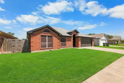 2106 Hickory Wood Trail, Arlington, TX 76018 - Photo 3