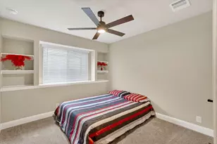 326 Atlas Cedar Dr, Glenn Heights, TX 75154 - Photo 35