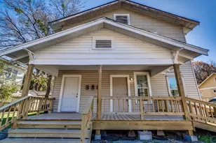 1221 W 2nd Ave, Corsicana, TX 75110 - Photo 1