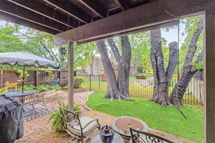 1805 Lakecrest Ct, Carrollton, TX 75006 - Photo 21