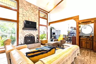 1805 Lakecrest Ct, Carrollton, TX 75006 - Photo 3