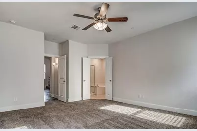 2406 Magalia Lane, Lewisville, TX 75056 - Photo 15
