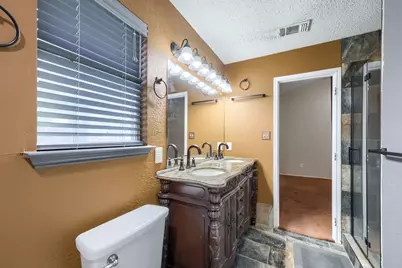 9324 Teagarden Road, Dallas, TX 75217 - Photo 21