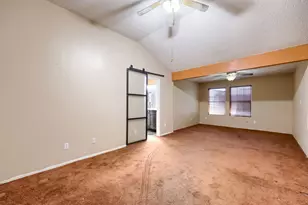 9324 Teagarden Rd, Dallas, TX 75217 - Photo 17