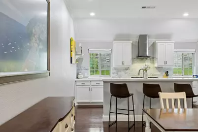 6427 Lake Bluff Drive, Dallas, TX 75249 - Photo 13