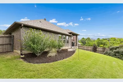 6427 Lake Bluff Drive, Dallas, TX 75249 - Photo 27