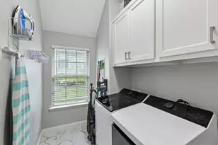 6427 Lake Bluff Dr, Dallas, TX 75249 - Photo 25