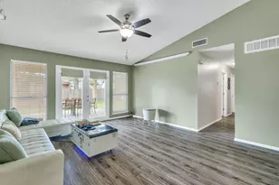 5928 Chisholm Trail, Haltom City, TX 76148 - Photo 7