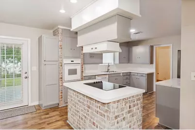 500 W London Street, Bowie, TX 76230 - Photo 29