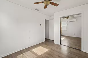 1822 Finley Rd, Irving, TX 75062 - Photo 25