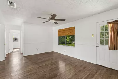 1822 Finley Road, Irving, TX 75062 - Photo 13