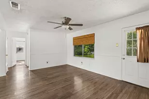 1822 Finley Rd, Irving, TX 75062 - Photo 13