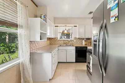 1822 Finley Road, Irving, TX 75062 - Photo 17