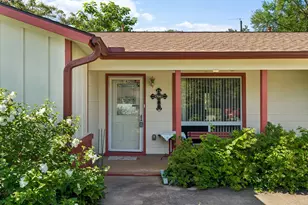 1822 Finley Rd, Irving, TX 75062 - Photo 7