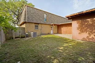 7921-7923 Habersham Ln, Dallas, TX 75248 - Photo 25