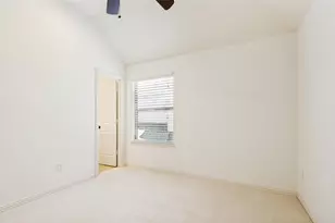 675 Brookstone Dr, Irving, TX 75039 - Photo 33
