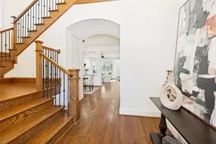 675 Brookstone Dr, Irving, TX 75039 - Photo 3
