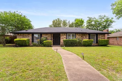 722 Oakbluff Drive, Lancaster, TX 75146 - Photo 1