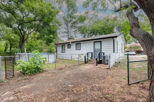 2409 Pecandale Dr, Arlington, TX 76013 - Photo 7