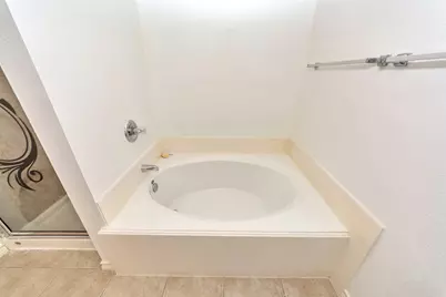10209 Fossil Valley Drive, Fort Worth, TX 76131 - Photo 7