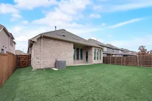 17166 Yellow Bells Dr, Dallas, TX 75252 - Photo 37