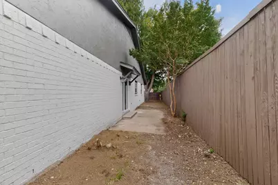 2210 Placid Drive, Carrollton, TX 75007 - Photo 37