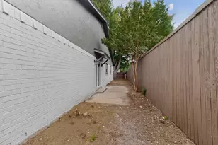 2210 Placid Dr, Carrollton, TX 75007 - Photo 37