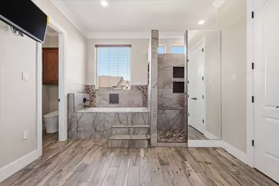 2056 Willow Bend Drive, Oak Leaf, TX 75154 - Photo 17