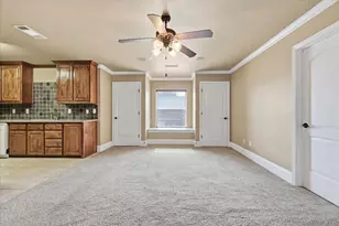 2056 Willow Bend Dr, Oak Leaf, TX 75154 - Photo 29