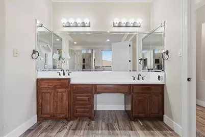 2056 Willow Bend Drive, Oak Leaf, TX 75154 - Photo 15