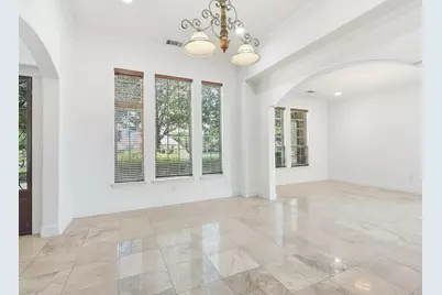 2056 Willow Bend Drive, Oak Leaf, TX 75154 - Photo 9