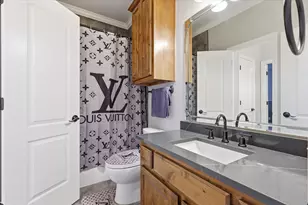 2056 Willow Bend Dr, Oak Leaf, TX 75154 - Photo 23