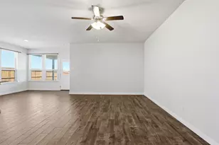1309 Dublin Dr, Cleburne, TX 76033 - Photo 11