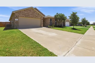 1309 Dublin Drive, Cleburne, TX 76033 - Photo 3
