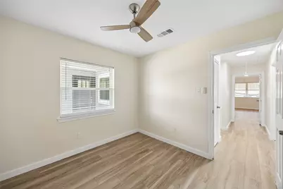 2035 Sancerre Lane, Carrollton, TX 75007 - Photo 25