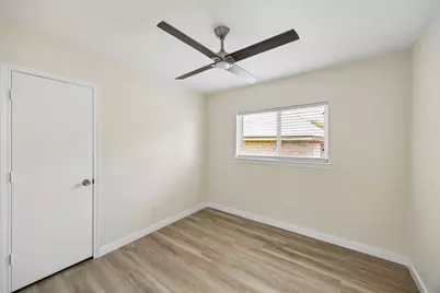 2035 Sancerre Lane, Carrollton, TX 75007 - Photo 23