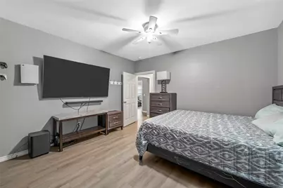 2301 Herring Avenue, Waco, TX 76708 - Photo 11