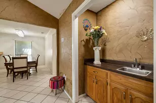 1865 Juniper Ln, Lewisville, TX 75077 - Photo 3