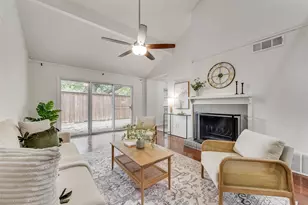 7492 E NW Hwy, Dallas, TX 75231 - Photo 5