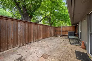 7492 E NW Hwy, Dallas, TX 75231 - Photo 17