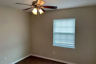 5602 Sundown Ln, Garland, TX 75043 - Photo 9
