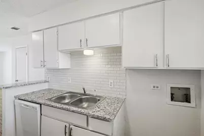 2637 W Randol Mill Road #2643-B, Arlington, TX 76012 - Photo 7