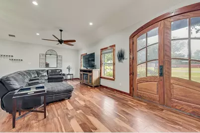 110 Cambridge Drive, Streetman, TX 75859 - Photo 7