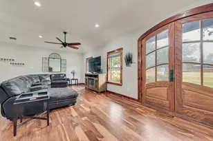 110 Cambridge Dr, Streetman, TX 75859 - Photo 7