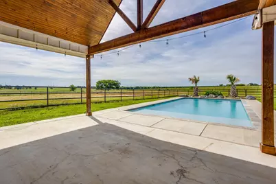1024 Monarch Court, Poolville, TX 76487 - Photo 35