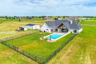 1024 Monarch Ct, Poolville, TX 76487 - Photo 3